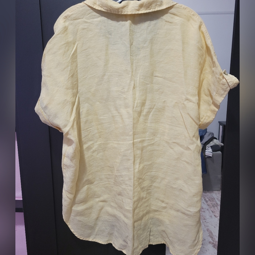 Rachel Zoe Light Yellow Button Down Shirt - Picture 3 of 3